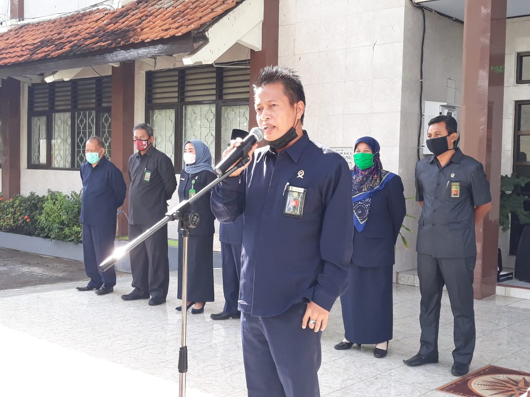 Apel Perdana 1