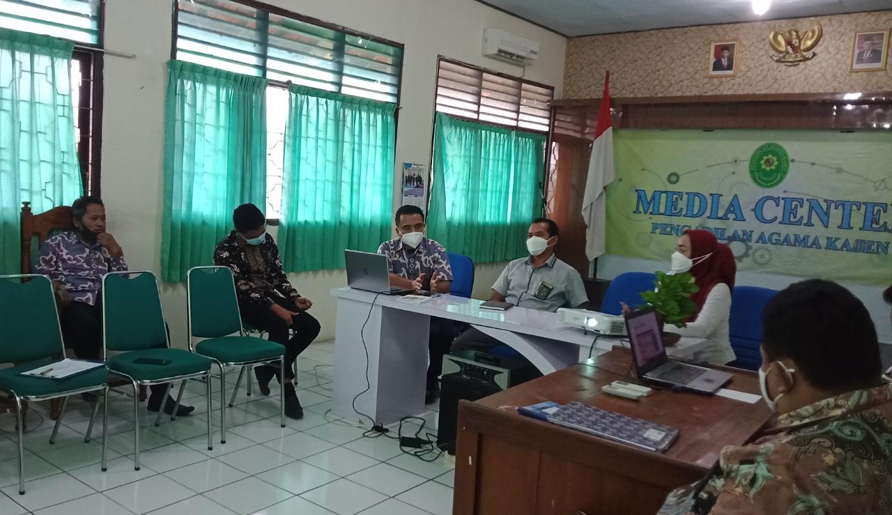 Foto_Rapat_Website.jpeg