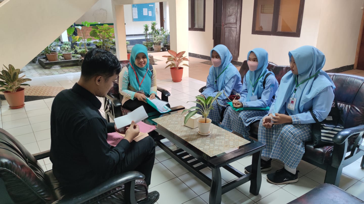 SiswaPKLMaarifTirto 260723 2
