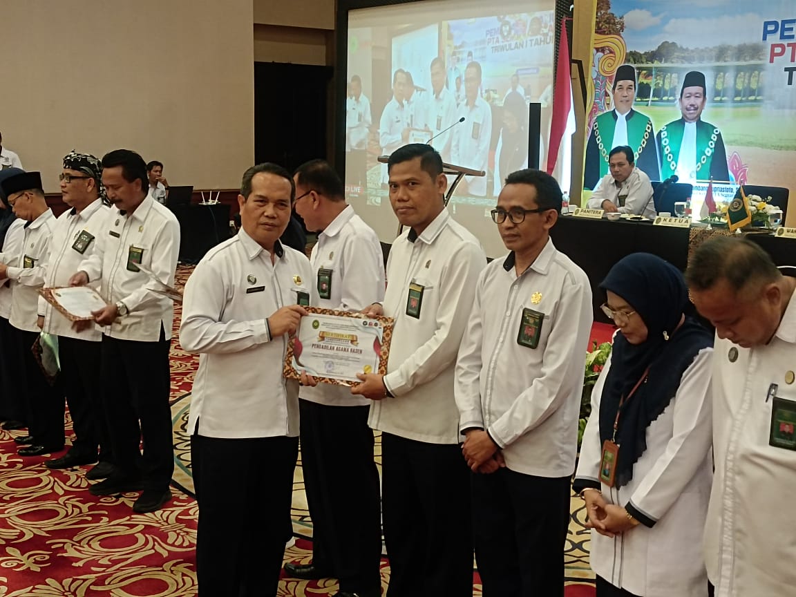 PembinaanAnugerahPTA 220425 3